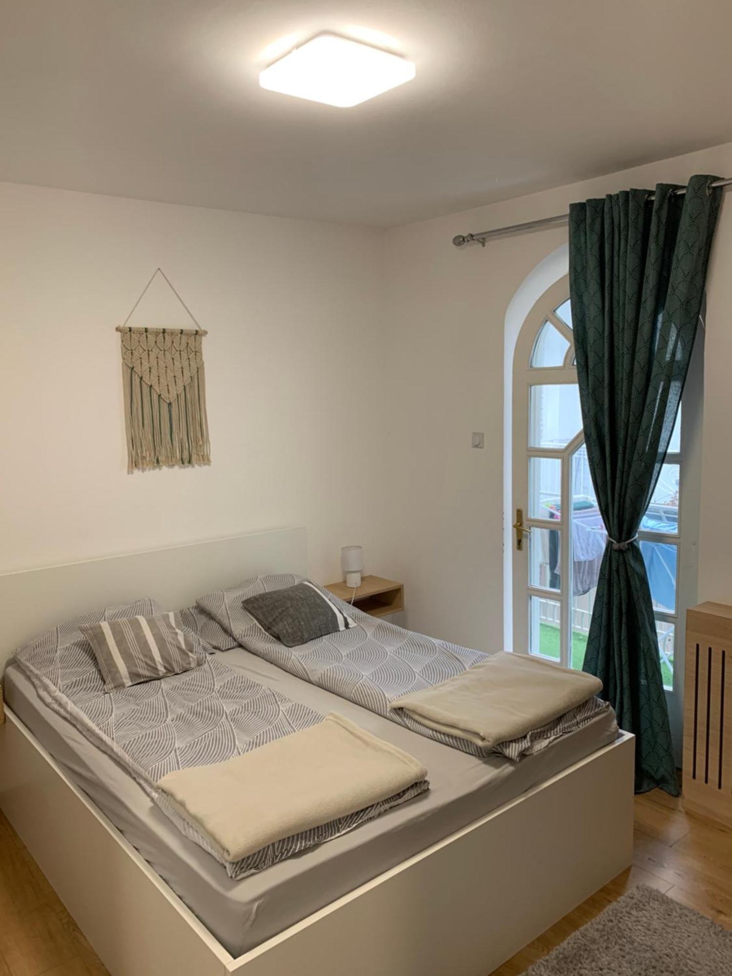 Nacional 1 Apartment Studio Subotica Ngoại thất bức ảnh
